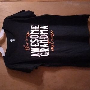 Celebrate Halloween Black T-Shirt Statement This is my Awesome Grandma Costume